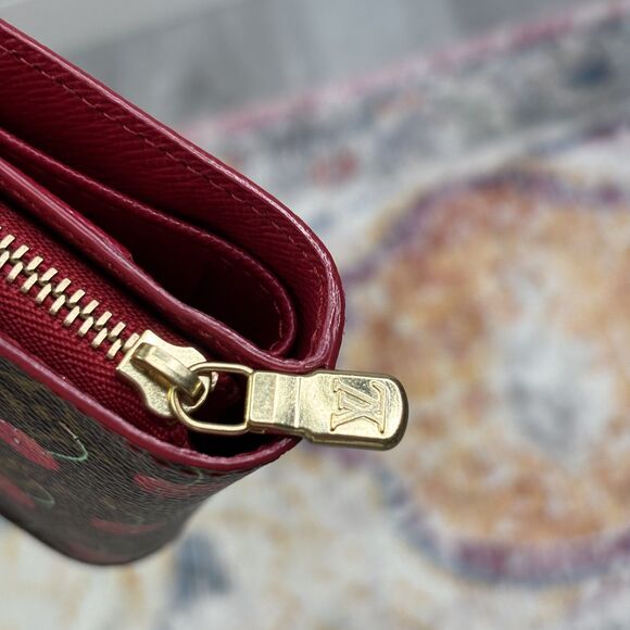 Louis Vuitton x Takashi Murakami Cerises Wallet - Picture 9 of 15